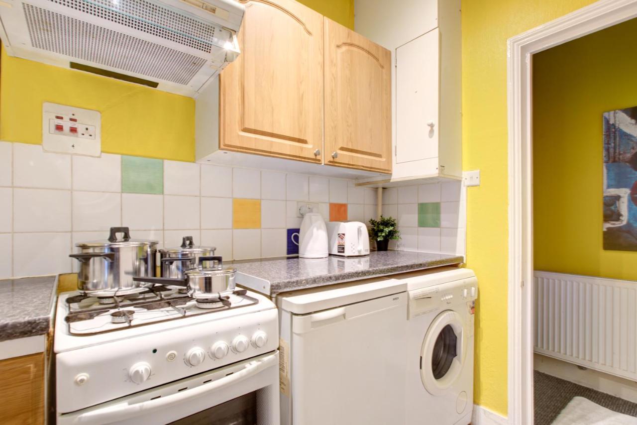 Oxford Street - Mayfair, Budget Apartament Londra