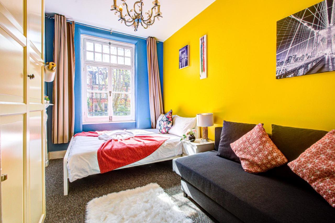 Oxford Street - Mayfair, Budget * Londra